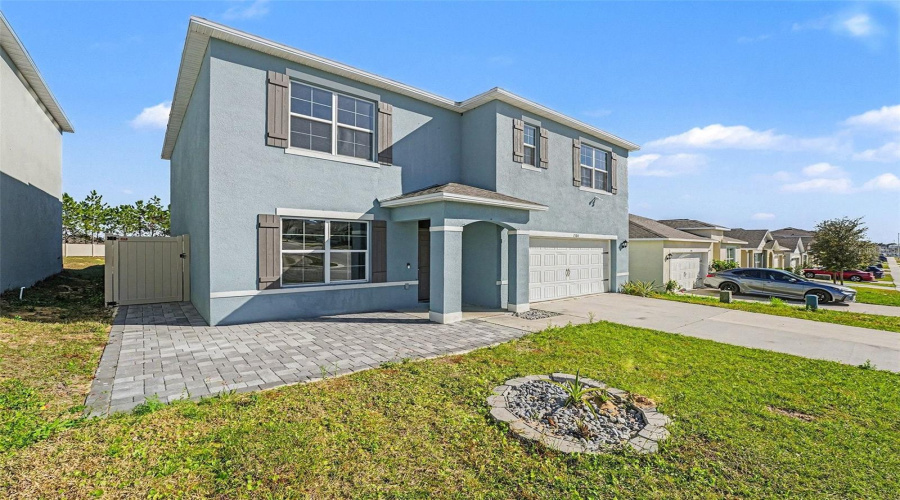 DAVENPORT, Florida 33837, 5 Bedrooms Bedrooms, ,3 BathroomsBathrooms,Residential,For Sale,SUGARWOOD,0,MFRTB8470294