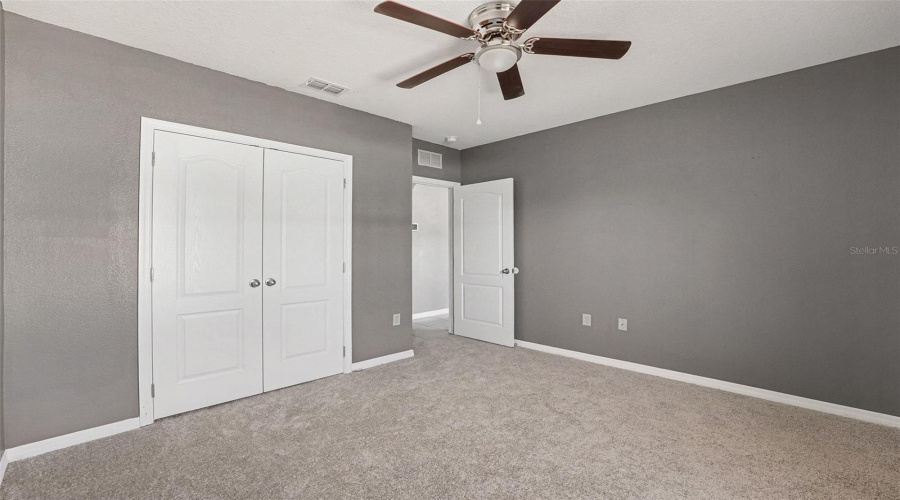 DAVENPORT, Florida 33837, 5 Bedrooms Bedrooms, ,3 BathroomsBathrooms,Residential,For Sale,SUGARWOOD,0,MFRTB8470294