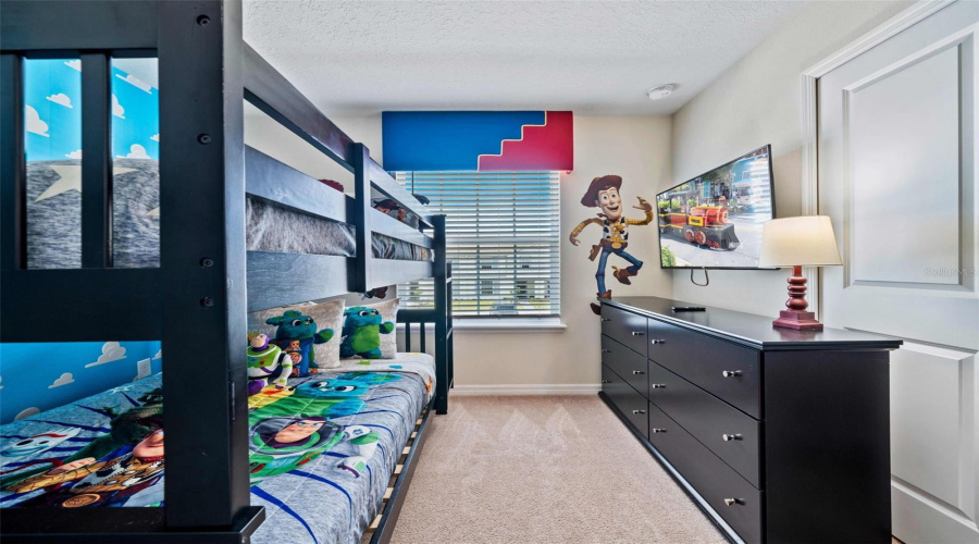 DAVENPORT, Florida 33897, 5 Bedrooms Bedrooms, ,4 BathroomsBathrooms,Residential,For Sale,JASMINE,0,MFRO6377051