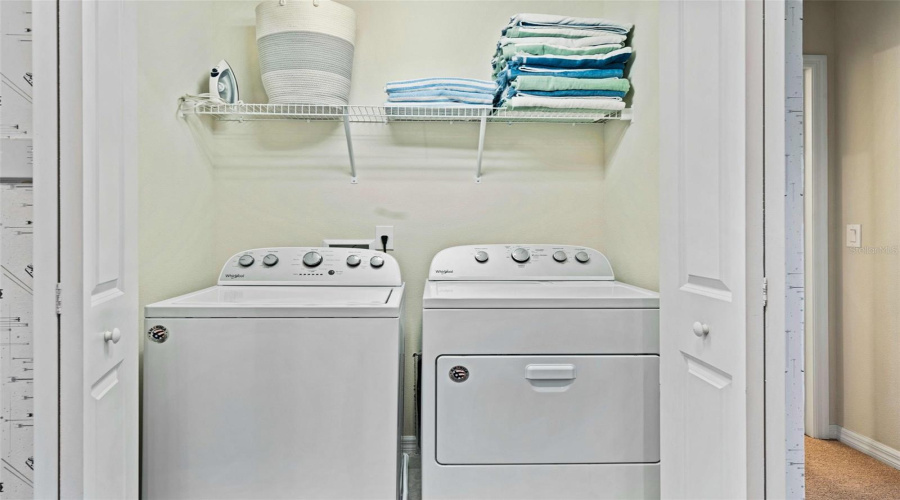 DAVENPORT, Florida 33897, 5 Bedrooms Bedrooms, ,4 BathroomsBathrooms,Residential,For Sale,JASMINE,0,MFRO6377051