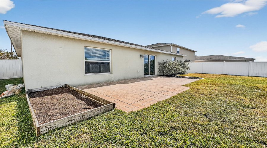 DAVENPORT, Florida 33837, 3 Bedrooms Bedrooms, ,2 BathroomsBathrooms,Residential,For Sale,TAFT,0,MFRG5102791