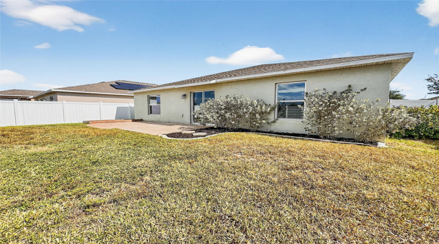 DAVENPORT, Florida 33837, 3 Bedrooms Bedrooms, ,2 BathroomsBathrooms,Residential,For Sale,TAFT,0,MFRG5102791