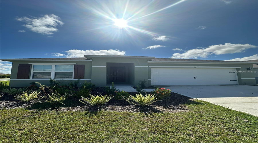 DAVENPORT, Florida 33837, 3 Bedrooms Bedrooms, ,2 BathroomsBathrooms,Residential,For Sale,BROOKLET,0,MFRO6376624