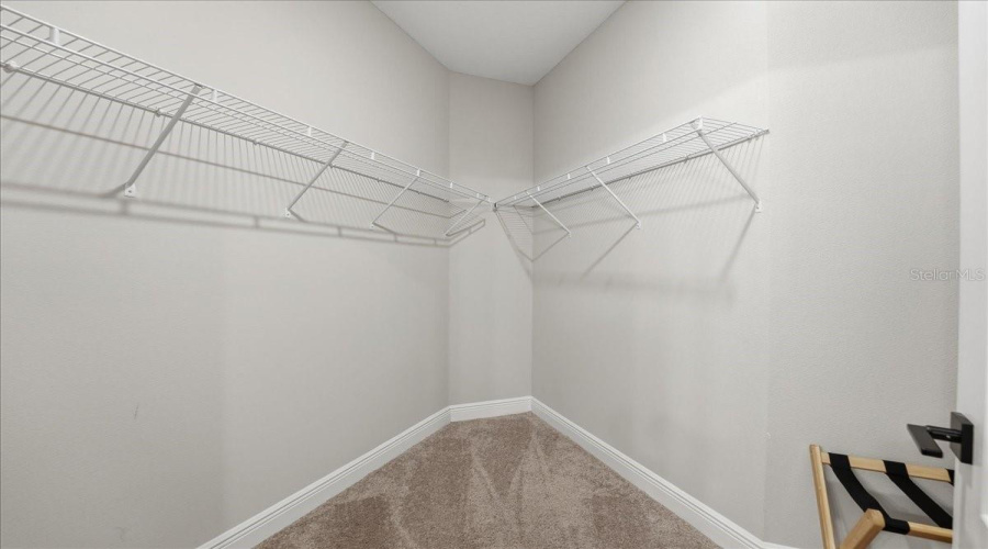 KISSIMMEE, Florida 34747, 5 Bedrooms Bedrooms, ,3 BathroomsBathrooms,Residential,For Sale,SOMERSWORTH,0,MFRO6378206