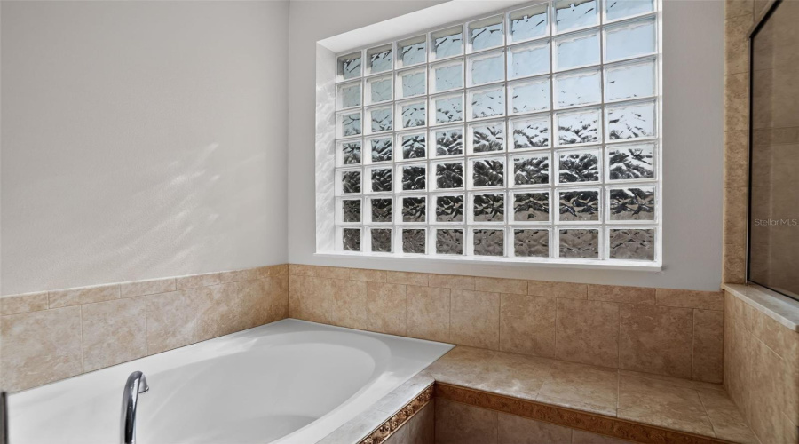 Primary Suite - Bathroom