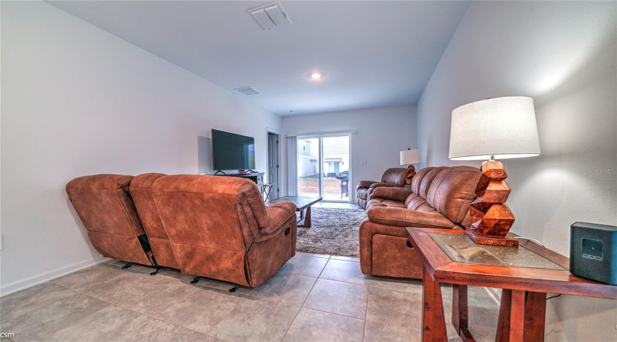 DAVENPORT, Florida 33837, 3 Bedrooms Bedrooms, ,2 BathroomsBathrooms,Residential,For Sale,WHITE WATER,0,MFRS5142406