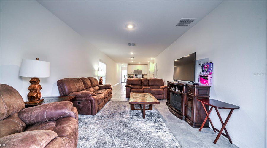 DAVENPORT, Florida 33837, 3 Bedrooms Bedrooms, ,2 BathroomsBathrooms,Residential,For Sale,WHITE WATER,0,MFRS5142406