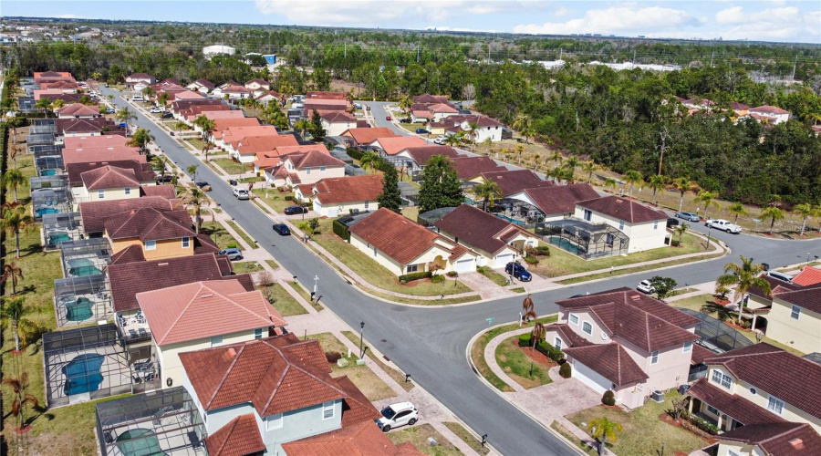 DAVENPORT, Florida 33896, 4 Bedrooms Bedrooms, ,3 BathroomsBathrooms,Residential,For Sale,CARDINAL,0,MFRS5140647