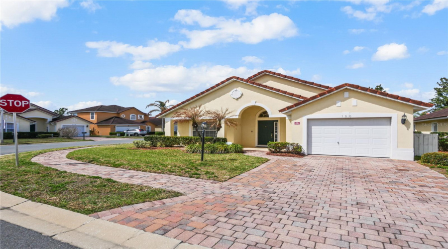 DAVENPORT, Florida 33896, 4 Bedrooms Bedrooms, ,3 BathroomsBathrooms,Residential,For Sale,CARDINAL,0,MFRS5140647