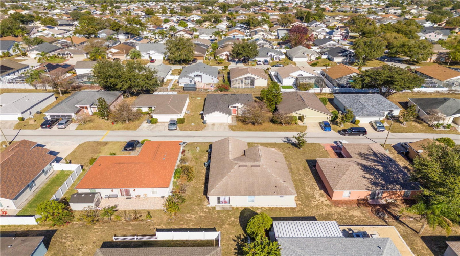 DAVENPORT, Florida 33897, 4 Bedrooms Bedrooms, ,2 BathroomsBathrooms,Residential,For Sale,HIGHWAY 27,0,MFRO6378237