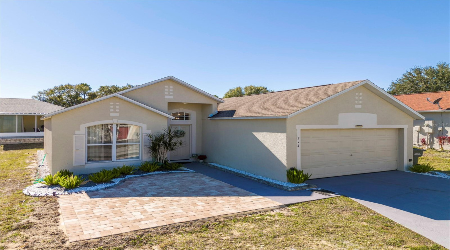 DAVENPORT, Florida 33897, 4 Bedrooms Bedrooms, ,2 BathroomsBathrooms,Residential,For Sale,HIGHWAY 27,0,MFRO6378237