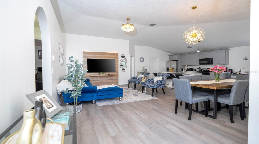 DAVENPORT, Florida 33897, 4 Bedrooms Bedrooms, ,2 BathroomsBathrooms,Residential,For Sale,HIGHWAY 27,0,MFRO6378237