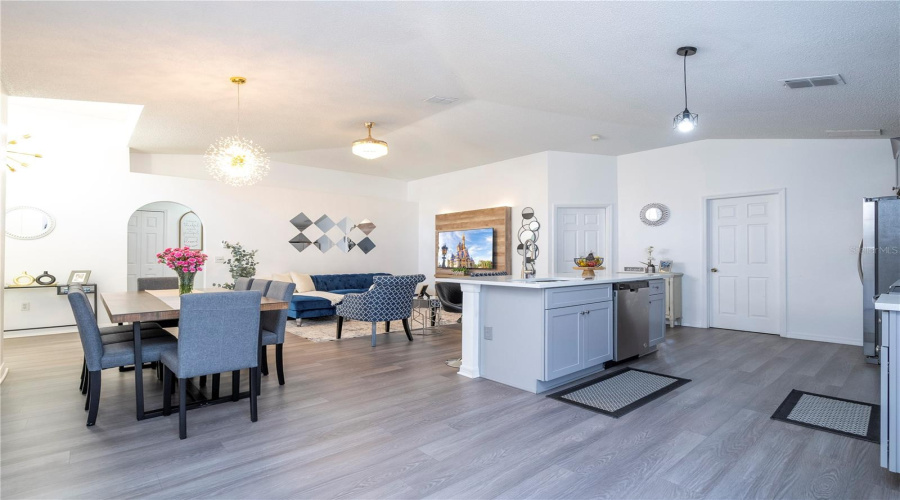 DAVENPORT, Florida 33897, 4 Bedrooms Bedrooms, ,2 BathroomsBathrooms,Residential,For Sale,HIGHWAY 27,0,MFRO6378237