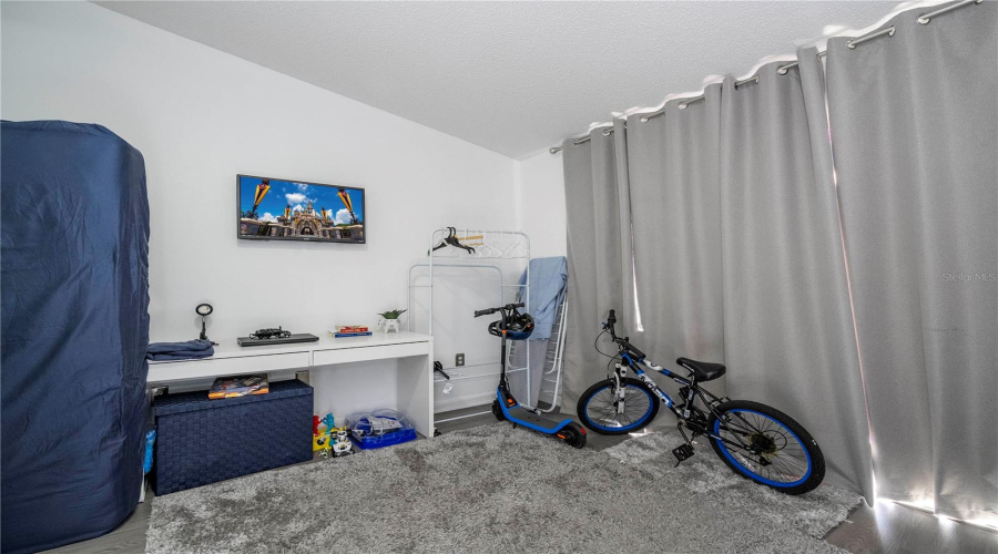 DAVENPORT, Florida 33897, 4 Bedrooms Bedrooms, ,2 BathroomsBathrooms,Residential,For Sale,HIGHWAY 27,0,MFRO6378237