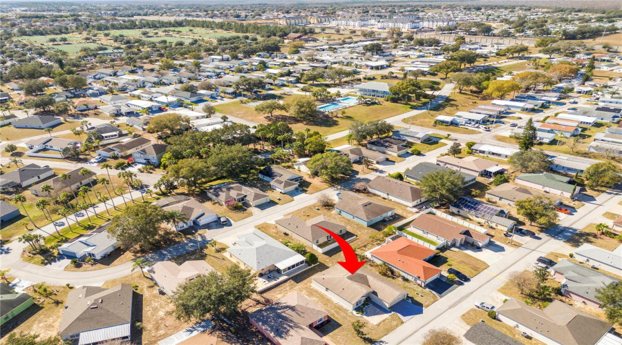 DAVENPORT, Florida 33897, 4 Bedrooms Bedrooms, ,2 BathroomsBathrooms,Residential,For Sale,HIGHWAY 27,0,MFRO6378237