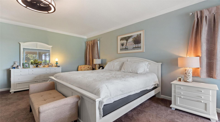 DAVENPORT, Florida 33896, 4 Bedrooms Bedrooms, ,2 BathroomsBathrooms,Residential,For Sale,DOLPHIN HEAD,0,MFRS5142741