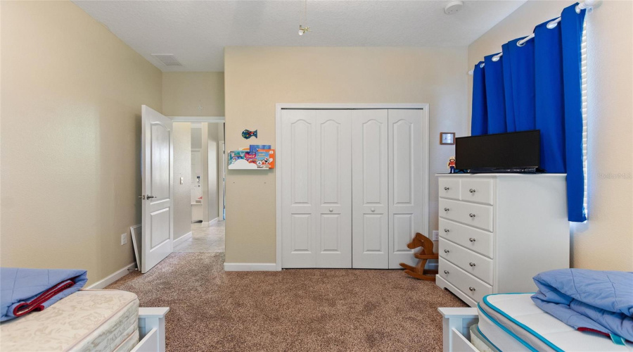 DAVENPORT, Florida 33896, 4 Bedrooms Bedrooms, ,2 BathroomsBathrooms,Residential,For Sale,DOLPHIN HEAD,0,MFRS5142741