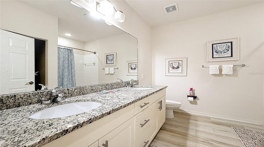 KISSIMMEE, Florida 34747, 3 Bedrooms Bedrooms, ,2 BathroomsBathrooms,Residential,For Sale,SHINE,0,MFRO6377697