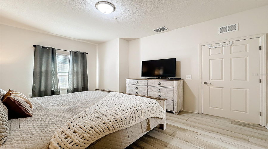 KISSIMMEE, Florida 34747, 3 Bedrooms Bedrooms, ,2 BathroomsBathrooms,Residential,For Sale,SHINE,0,MFRO6377697