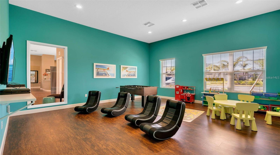 KISSIMMEE, Florida 34747, 3 Bedrooms Bedrooms, ,2 BathroomsBathrooms,Residential,For Sale,SHINE,0,MFRO6377697
