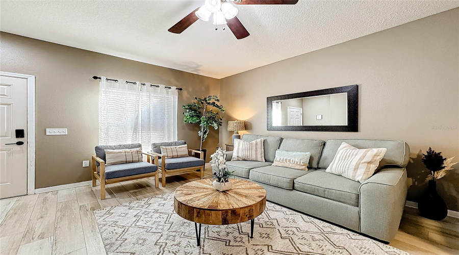 KISSIMMEE, Florida 34747, 3 Bedrooms Bedrooms, ,2 BathroomsBathrooms,Residential,For Sale,SHINE,0,MFRO6377697