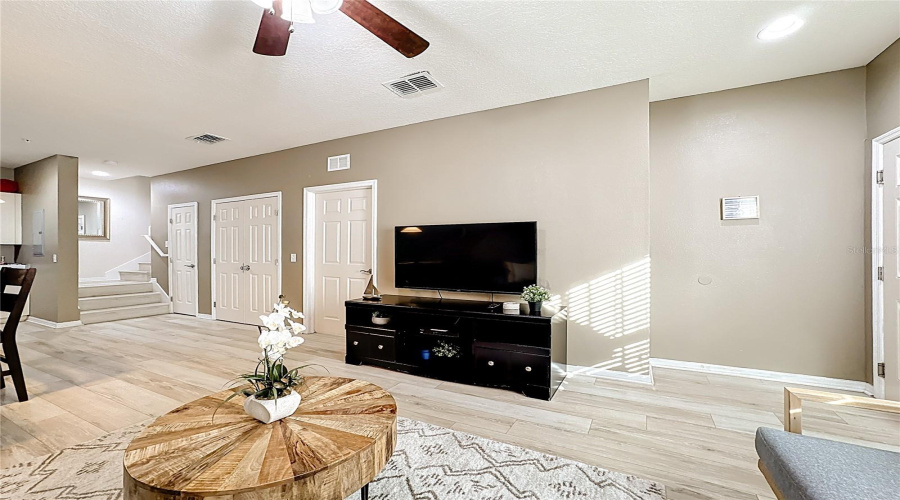 KISSIMMEE, Florida 34747, 3 Bedrooms Bedrooms, ,2 BathroomsBathrooms,Residential,For Sale,SHINE,0,MFRO6377697