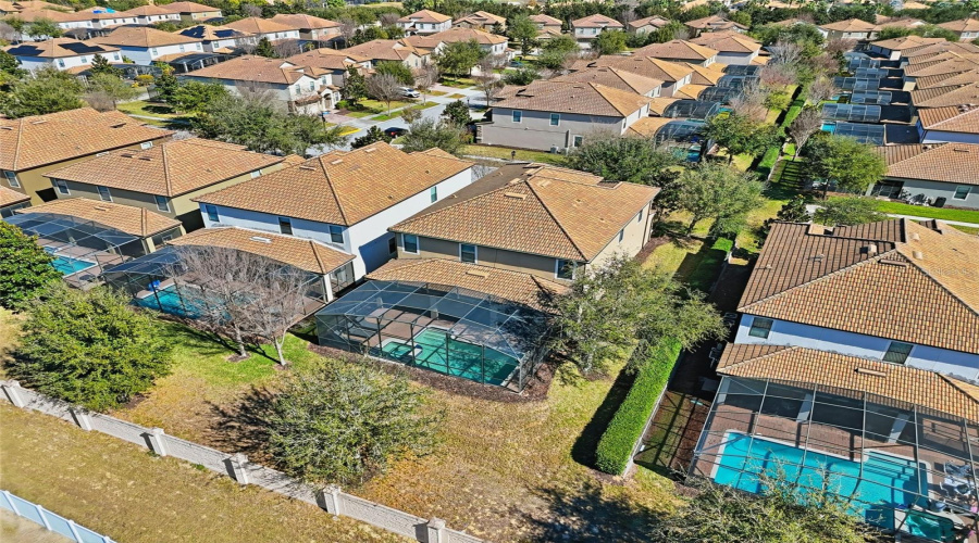 DAVENPORT, Florida 33896, 8 Bedrooms Bedrooms, ,5 BathroomsBathrooms,Residential,For Sale,ROLLING FAIRWAY,0,MFRTB8470717