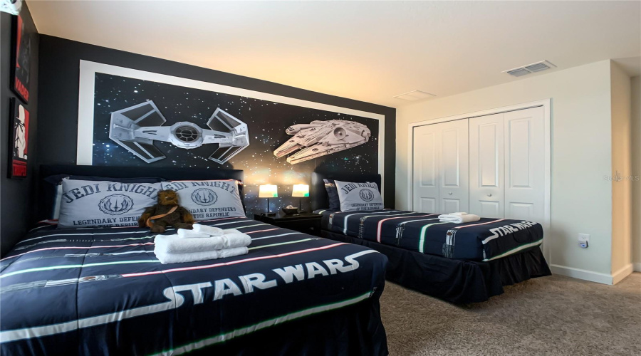 DAVENPORT, Florida 33896, 4 Bedrooms Bedrooms, ,3 BathroomsBathrooms,Residential,For Sale,DOGLEG,0,MFRO6328880