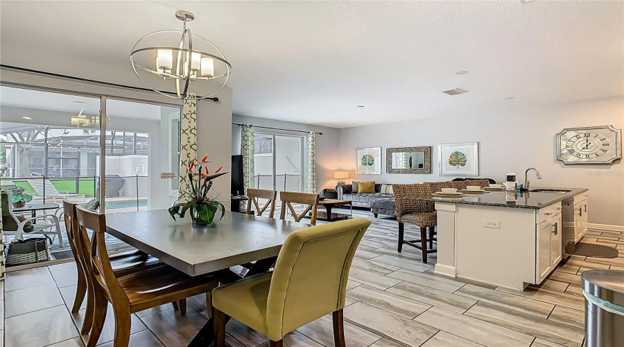 DAVENPORT, Florida 33896, 4 Bedrooms Bedrooms, ,3 BathroomsBathrooms,Residential,For Sale,DOGLEG,0,MFRO6328880