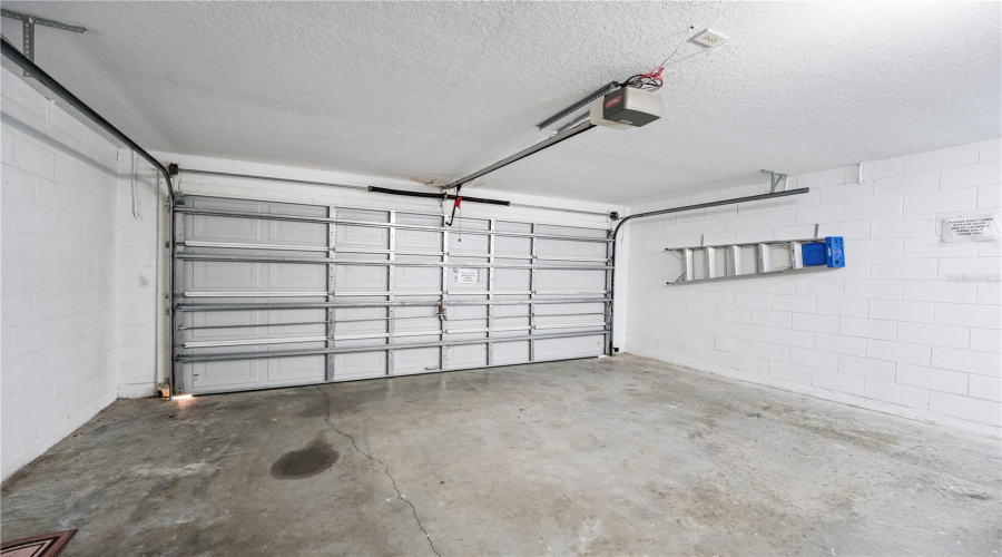 DAVENPORT, Florida 33837, 4 Bedrooms Bedrooms, ,3 BathroomsBathrooms,Residential,For Sale,PALOMA,0,MFRO6377895