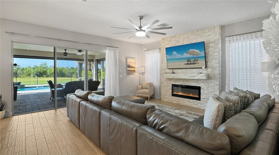 REUNION, Florida 34747, 6 Bedrooms Bedrooms, ,6 BathroomsBathrooms,Residential,For Sale,JACKS CLUB,0,MFRS5139086