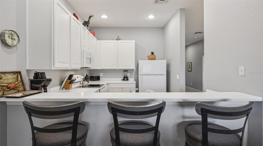 DAVENPORT, Florida 33897, 3 Bedrooms Bedrooms, ,2 BathroomsBathrooms,Residential,For Sale,NEW PROVIDENCE PROMENADE,0,MFRS5142819