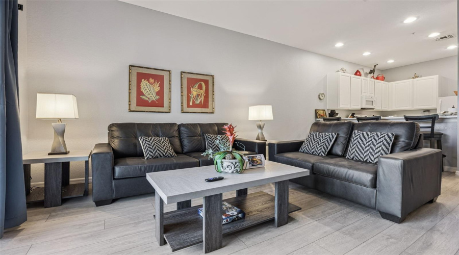 DAVENPORT, Florida 33897, 3 Bedrooms Bedrooms, ,2 BathroomsBathrooms,Residential,For Sale,NEW PROVIDENCE PROMENADE,0,MFRS5142819