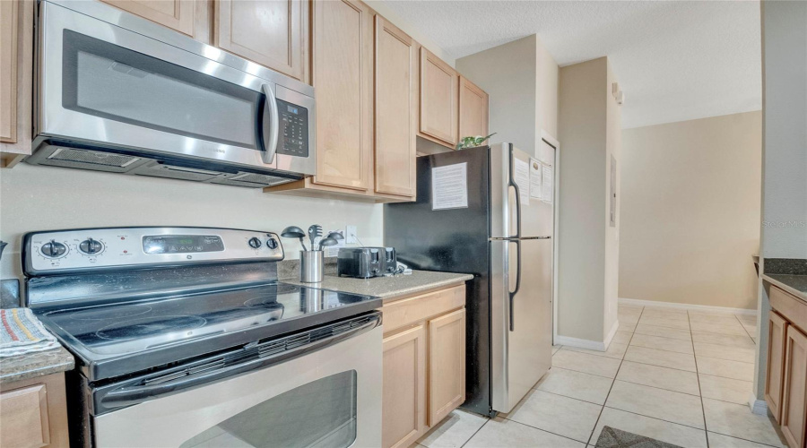 KISSIMMEE, Florida 34747, 4 Bedrooms Bedrooms, ,3 BathroomsBathrooms,Residential,For Sale,CANDY PALM,0,MFRS5137164