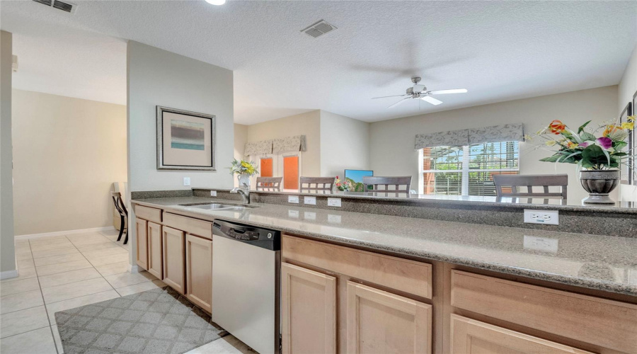 KISSIMMEE, Florida 34747, 4 Bedrooms Bedrooms, ,3 BathroomsBathrooms,Residential,For Sale,CANDY PALM,0,MFRS5137164