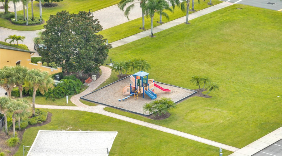 KISSIMMEE, Florida 34747, 4 Bedrooms Bedrooms, ,3 BathroomsBathrooms,Residential,For Sale,CANDY PALM,0,MFRS5137164