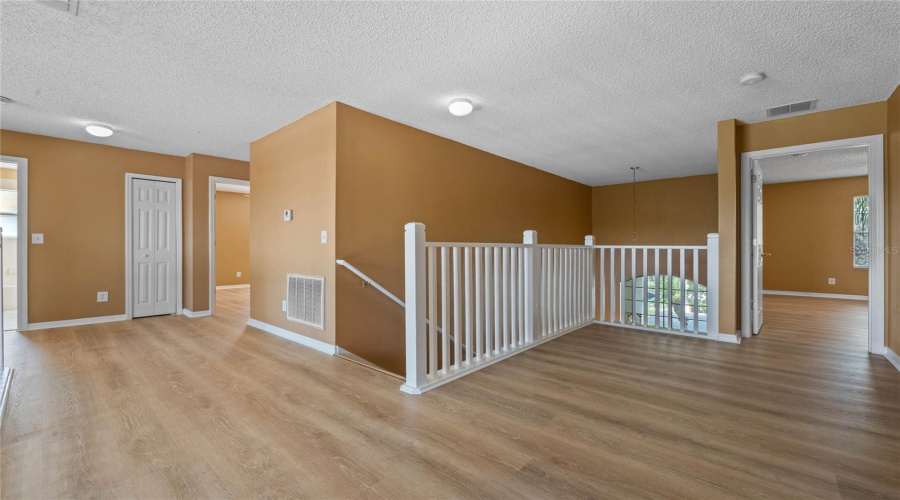 KISSIMMEE, Florida 34746, 6 Bedrooms Bedrooms, ,5 BathroomsBathrooms,Residential,For Sale,MADIERA BEACH,0,MFRS5142833