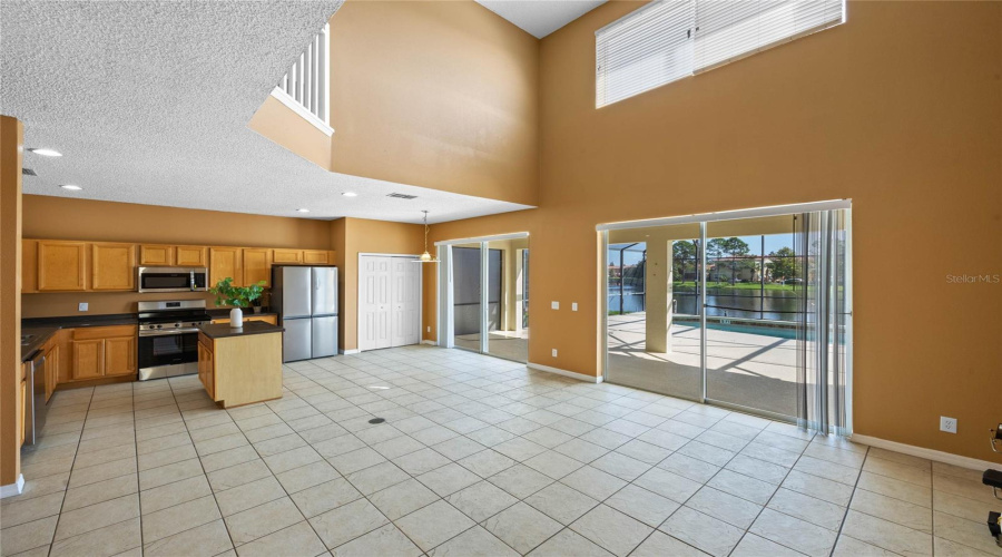 KISSIMMEE, Florida 34746, 6 Bedrooms Bedrooms, ,5 BathroomsBathrooms,Residential,For Sale,MADIERA BEACH,0,MFRS5142833