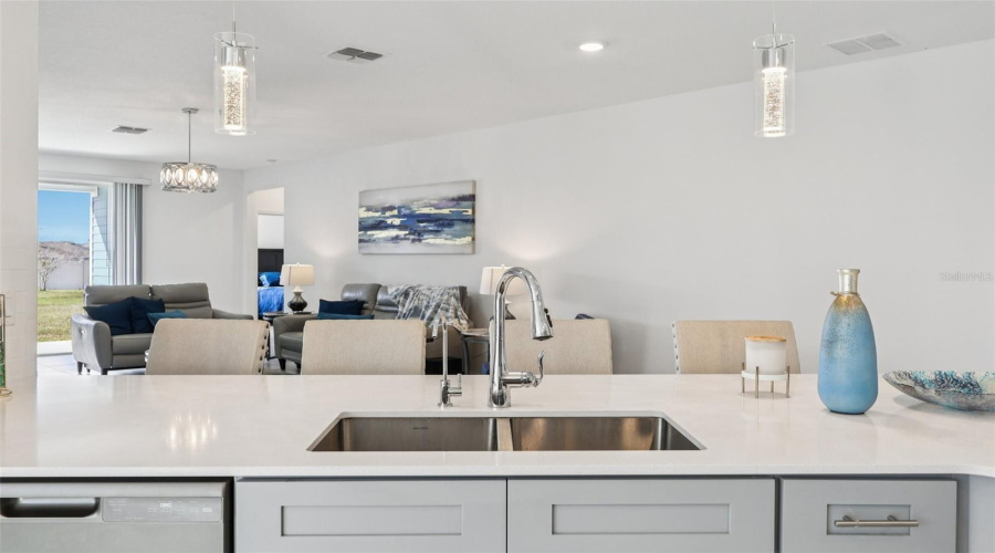 KISSIMMEE, Florida 34746, 5 Bedrooms Bedrooms, ,3 BathroomsBathrooms,Residential,For Sale,MYRTLE PINE,0,MFRS5139494