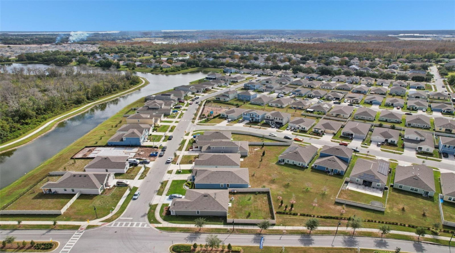 KISSIMMEE, Florida 34746, 5 Bedrooms Bedrooms, ,3 BathroomsBathrooms,Residential,For Sale,MYRTLE PINE,0,MFRS5139494