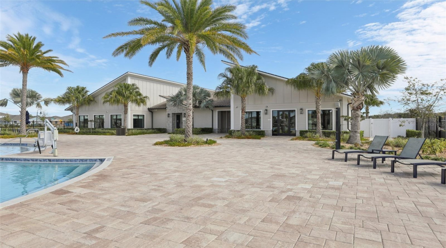 KISSIMMEE, Florida 34746, 5 Bedrooms Bedrooms, ,3 BathroomsBathrooms,Residential,For Sale,MYRTLE PINE,0,MFRS5139494