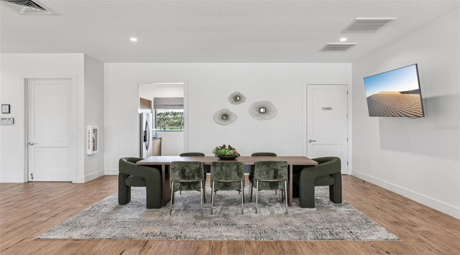 KISSIMMEE, Florida 34746, 5 Bedrooms Bedrooms, ,3 BathroomsBathrooms,Residential,For Sale,MYRTLE PINE,0,MFRS5139494