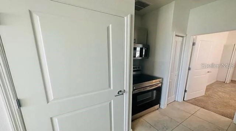 KISSIMMEE, Florida 34746, 5 Bedrooms Bedrooms, ,3 BathroomsBathrooms,Residential,For Sale,MYRTLE PINE,0,MFRS5139494