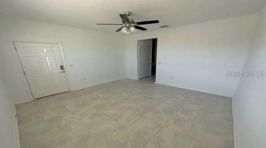 KISSIMMEE, Florida 34746, 5 Bedrooms Bedrooms, ,3 BathroomsBathrooms,Residential,For Sale,MYRTLE PINE,0,MFRS5139494