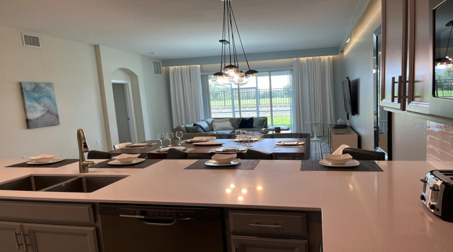 DAVENPORT, Florida 33896, 3 Bedrooms Bedrooms, ,2 BathroomsBathrooms,Residential,For Sale,OCEAN COURSE,0,MFRS5142829