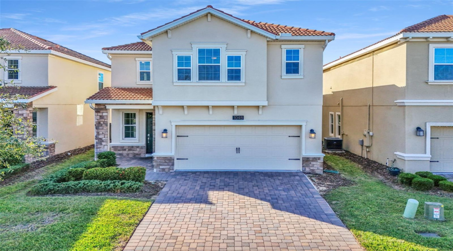 DAVENPORT, Florida 33896, 4 Bedrooms Bedrooms, ,2 BathroomsBathrooms,Residential,For Sale,DOWNSWING,0,MFRO6364832