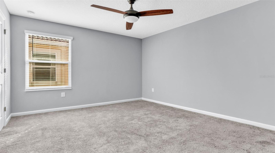 DAVENPORT, Florida 33896, 4 Bedrooms Bedrooms, ,2 BathroomsBathrooms,Residential,For Sale,DOWNSWING,0,MFRO6364832