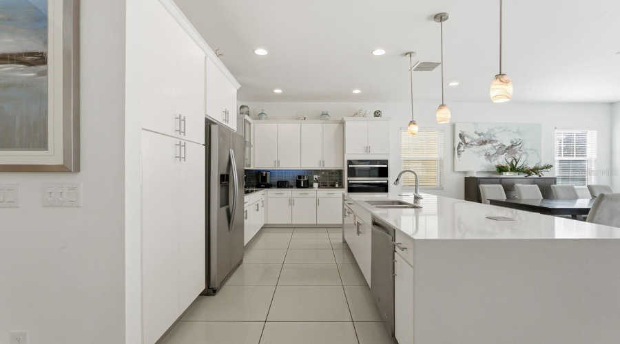 REUNION, Florida 34747, 6 Bedrooms Bedrooms, ,6 BathroomsBathrooms,Residential,For Sale,FAIRVIEW,0,MFRA4680250