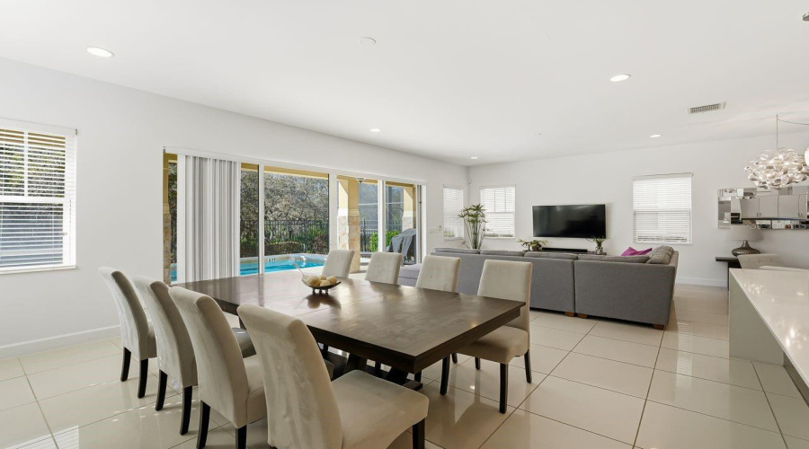 REUNION, Florida 34747, 6 Bedrooms Bedrooms, ,6 BathroomsBathrooms,Residential,For Sale,FAIRVIEW,0,MFRA4680250