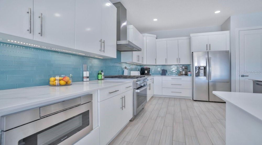 ORLANDO, Florida 32836, 4 Bedrooms Bedrooms, ,2 BathroomsBathrooms,Residential,For Sale,ROYAL CYPRESS,0,MFRO6378427